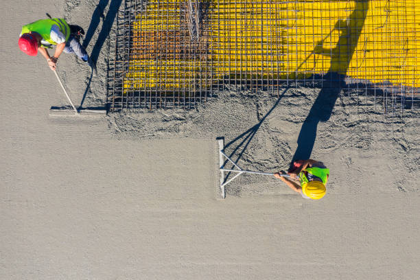 Best Custom Concrete Contractor  in Livonia, LA